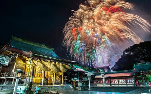 宮地嶽神社 ねがいかなえ！開運花火祈願大会
