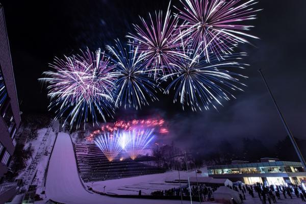 大倉山冬花火2025