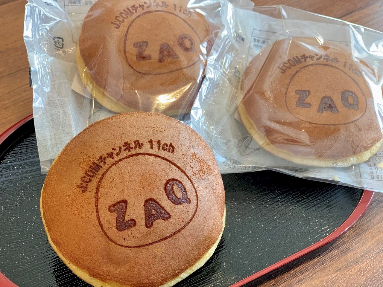 LIVEニュース福岡・北九州 アンケート企画　「福岡市・天神で100人に聞いてみた！」　　　　　　　　ざっくぅどら焼きプレゼント！