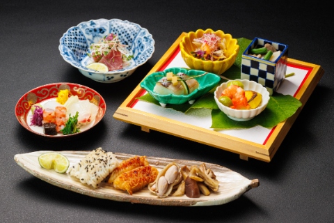 【ジモトに乾杯！居酒屋礼二】「ホテルモントレ ラ・スール大阪 日本料理「隨縁亭」のペアランチ券」