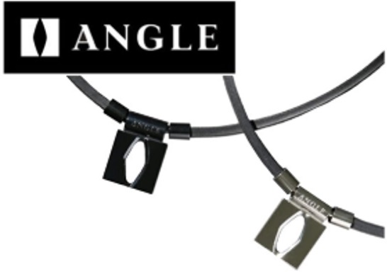 【磁気ネックレス】ANGLE e.MODEL 01 NECKLACE ブラック／プラチナ＜株式会社アングル＞