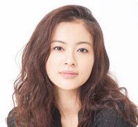 黒谷友香